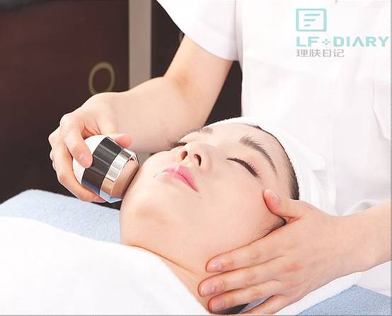 SUSD74@WLVQ{)J)[T@C8}_1